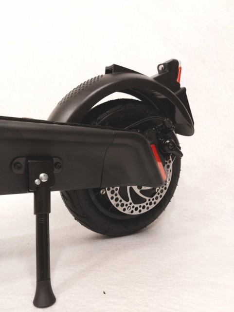 1300W 48V motor, skivebrems, skjermbrems. Stødig støtte.